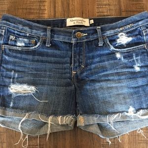 A&F destroyed denim cutoffs